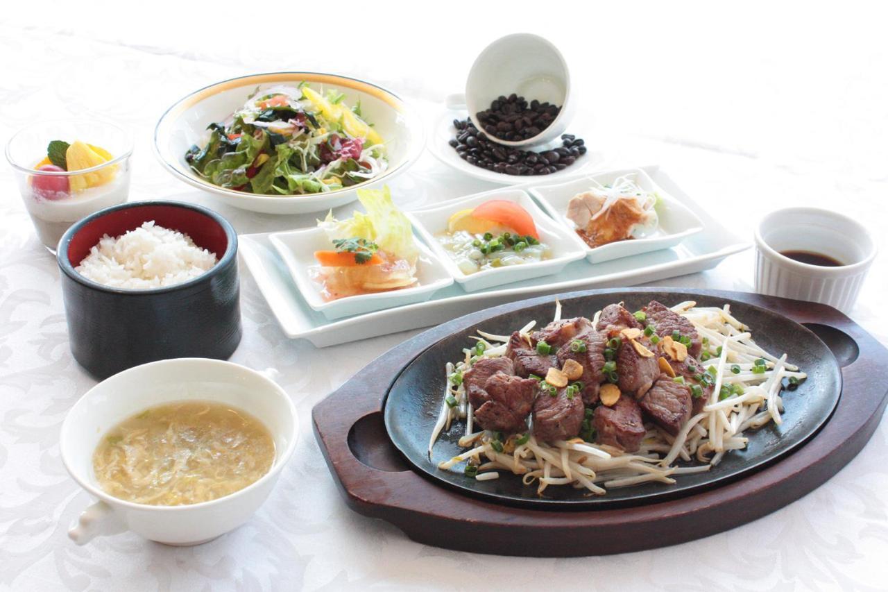 Fukuoka Recent Hotel Екстериор снимка