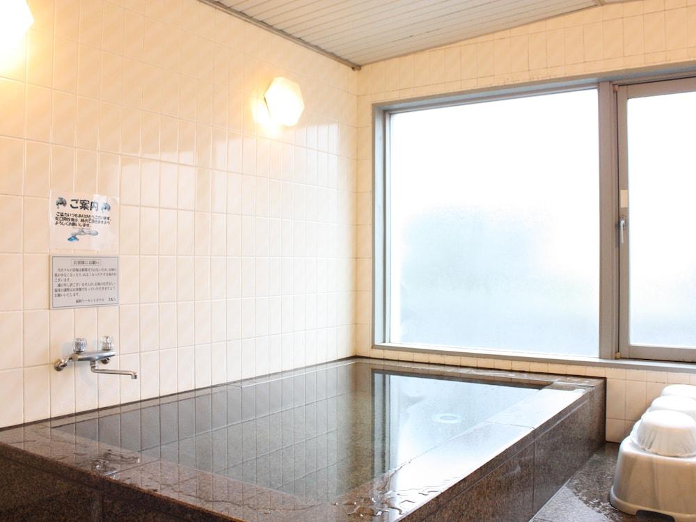 Fukuoka Recent Hotel Екстериор снимка