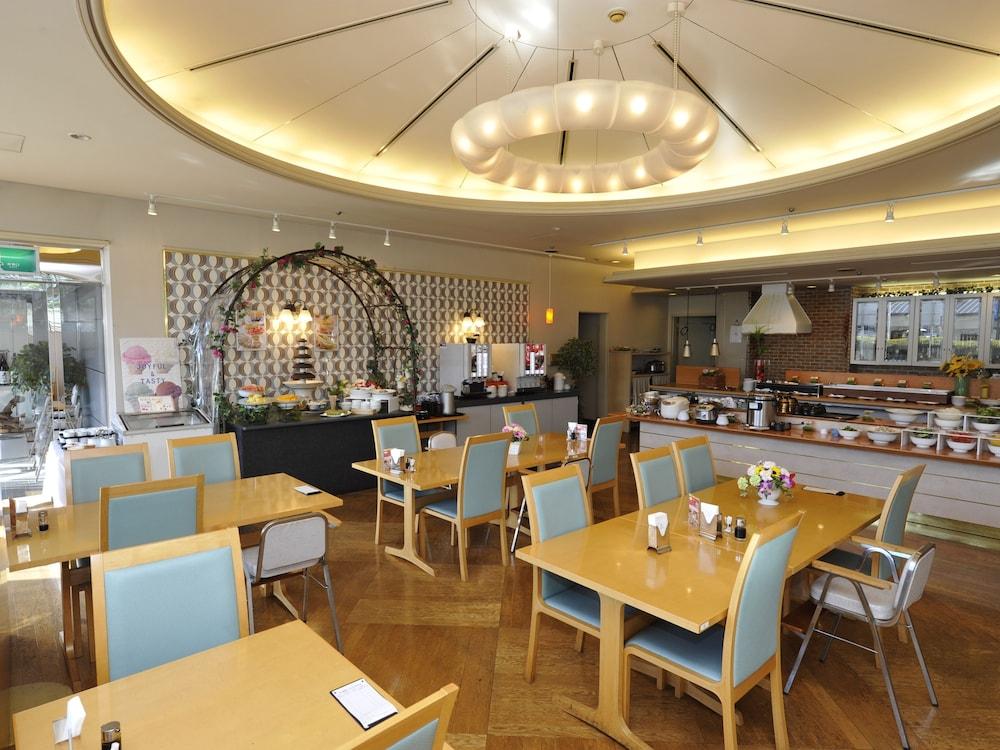 Fukuoka Recent Hotel Екстериор снимка