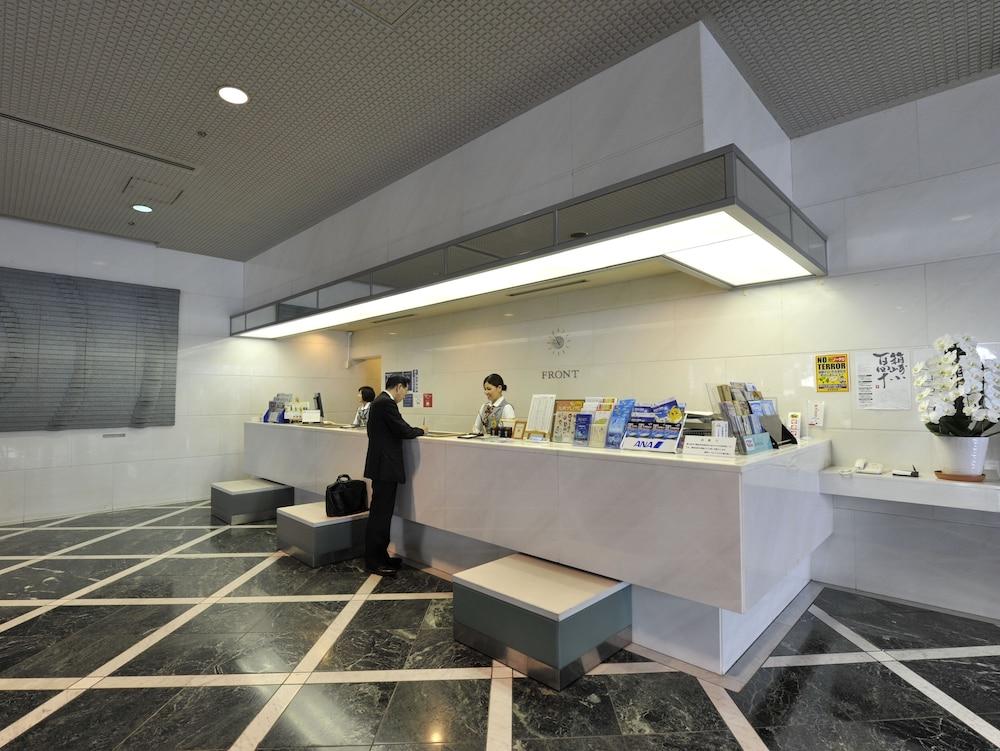 Fukuoka Recent Hotel Екстериор снимка