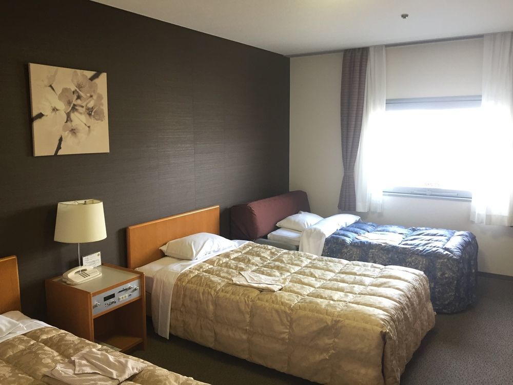 Fukuoka Recent Hotel Екстериор снимка